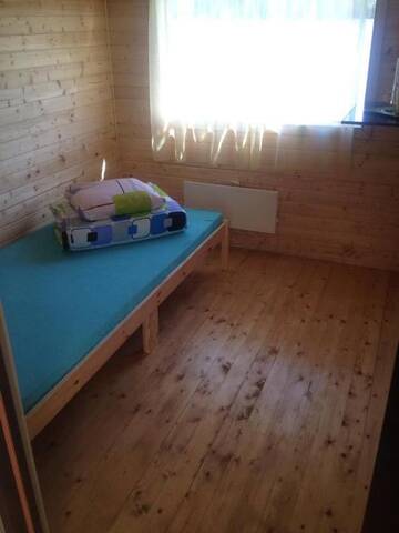 Фото номера Небольшой одноместный номер Кемпинги Chill Up г. Вецпиебалга 3